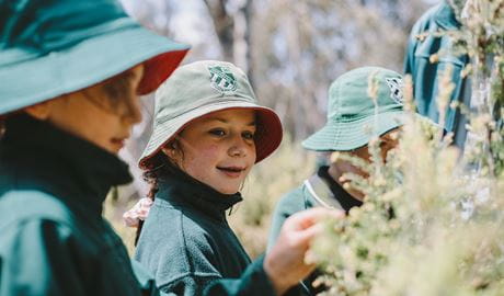 Primary school students on a school excursion, Kosciuszko National Park. Photo: Remy Brand &copy; Remy Brand/DCCEEW