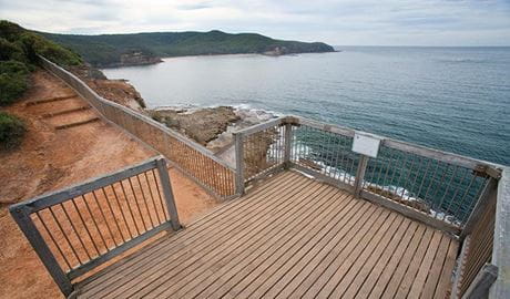 The wooden platform  and ocean views Gerrin Point lookout. Photo credit: Nick Cubbin. <HTML>&copy; DPIE