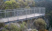 Lookdown Lookout, Bungonia National Park. Photo: Audrey Kutzner/NSW Government