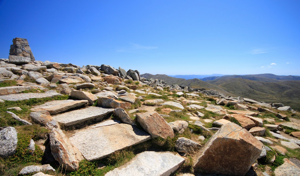 Thredbo to Mount Kosciuszko walking track, Kosciuszko National Park. Credit: Elinor Sheargold &copy; DCCEEW