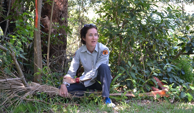 A guide teaching students on a WildTracker school excursion. Photo: Julie Brown/OEH