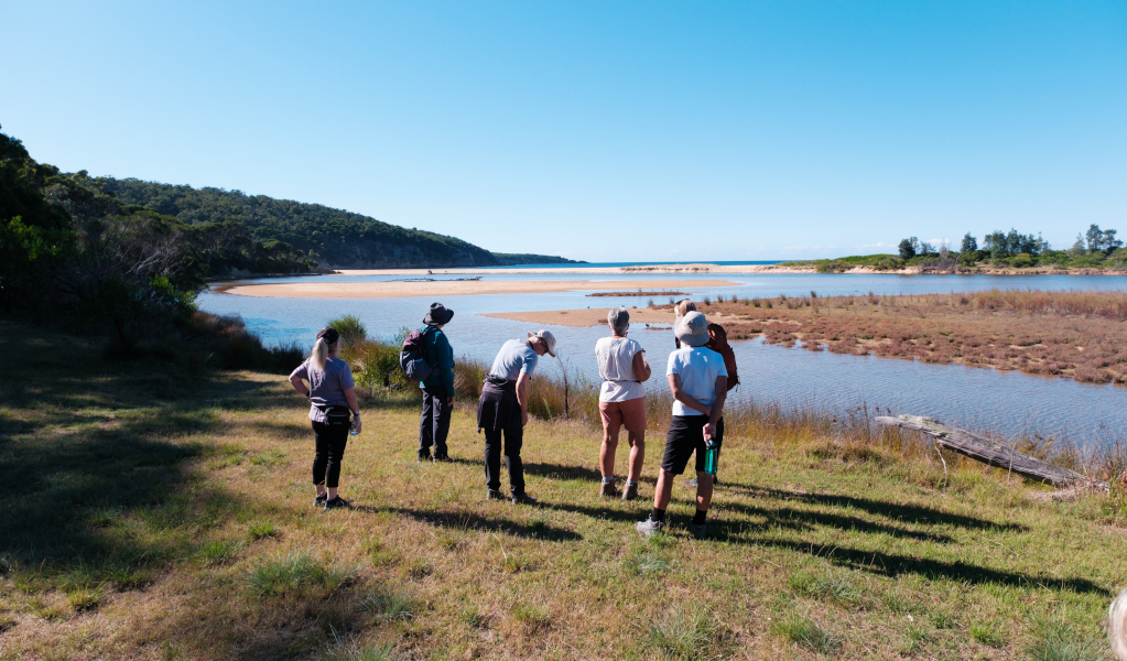 Group of hikers resting in Beowa National Park. Photo: &copy; Park Trek Walking Holidays