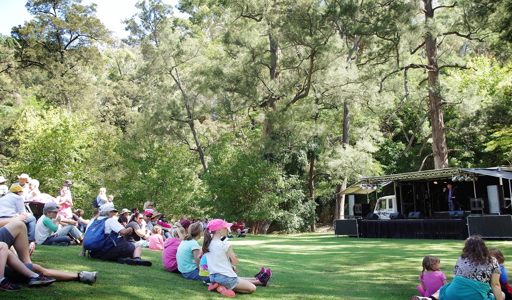 Wombeyan Caves Festival. photo: Corinne Daly &copy; DCCEEW