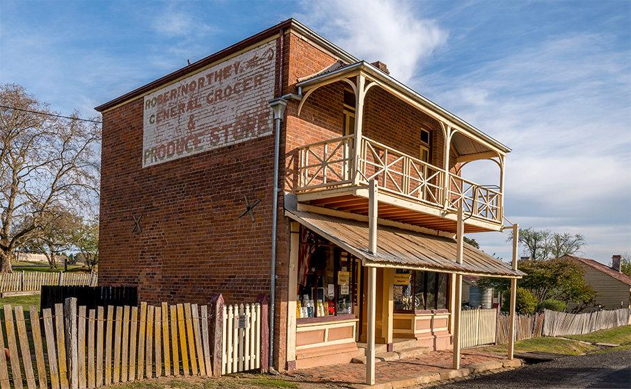 Northeys store and apartment at Hill End. Photo: John Spencer © DPE