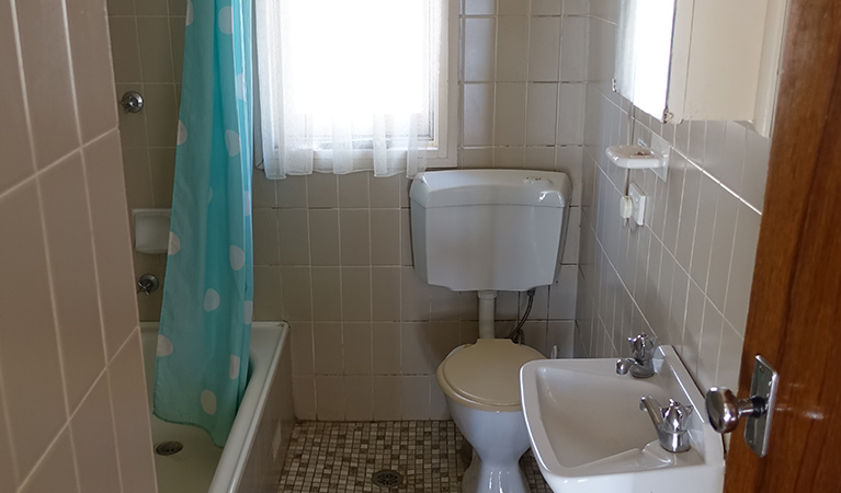 Bathroom inside Arch Cottage, Abercrombie Karst Conservation Reserve. Photo: Stephen Babka/DPIE