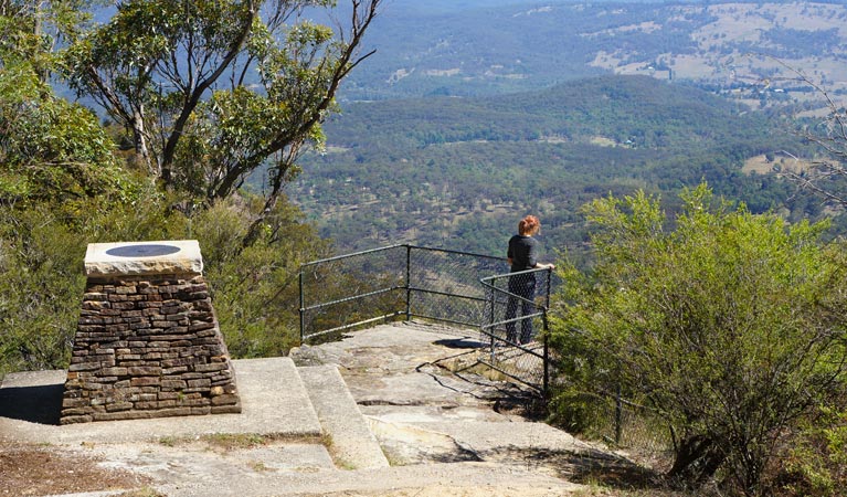 Hangreaves lookout, Blue Mountains National Park. Photo: Steve Alton