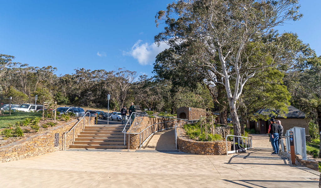 Stairs and accessible ramp from nearby parking lot and toilets at Govetts Leap lookout. Simone Cottrell/DPE &copy; DPE