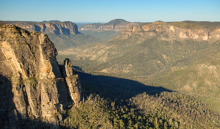 View of Pulpit Rock, Blue Mountains National Park. Photo: Steve Alton &copy; OEH