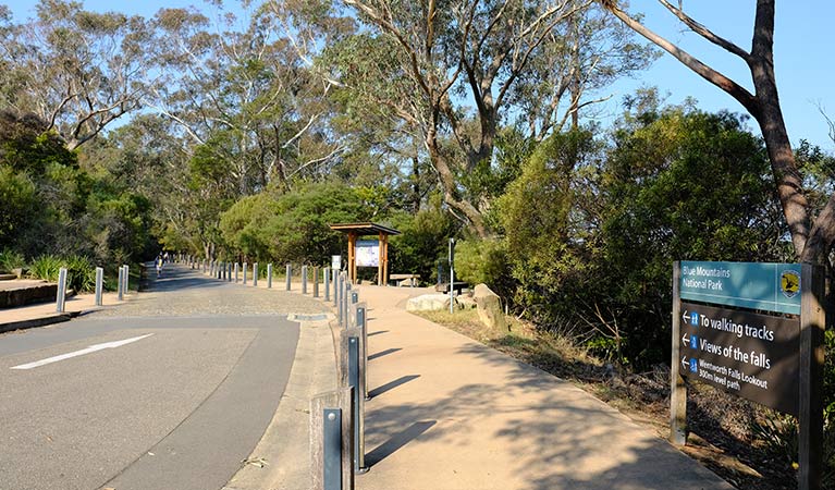 Sign at Wentworth Falls picnic area, Blue Mountains National Park. Photo: E Sheargold/OEH.