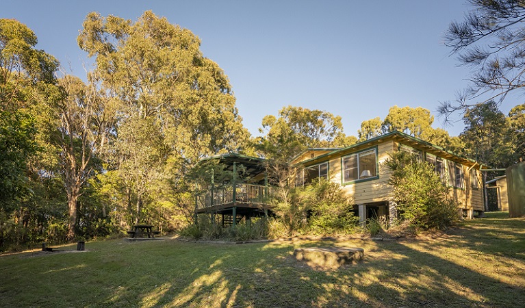 Exterior and back garden, Tuckers Rocks Cottage, Bongil Bongil National Park. Photo: John Spencer/DPIE 