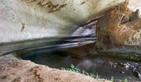 Verandah Cave, Borenore Karst Conservation Reserve. Photo &copy; Steve Woodhall