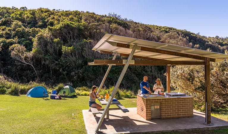 Barbecues at Little Beach campground in Bouddi National Park. Photo credit: John Spencer. <HTML>&copy; DPIE
