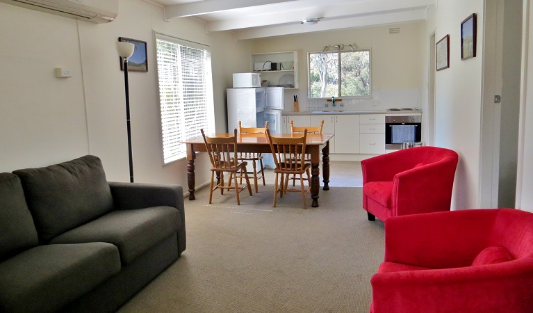 Capertee Cottage, dining room and kitchen. Photo: Anjee du Terreau OEH