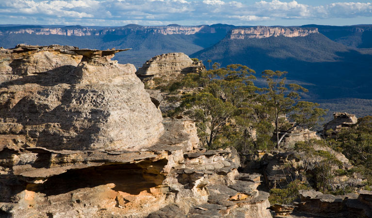 Pantoneys Crown, Gardens of Stone National Park. Photo: Ian Brown