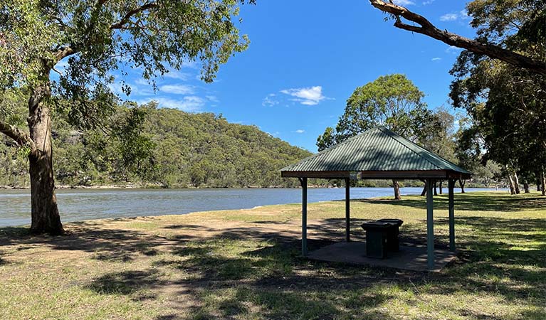 Burrawang Reach picnic area, Georges River National Park. Photo credit: David Whitaker &copy; DPIE