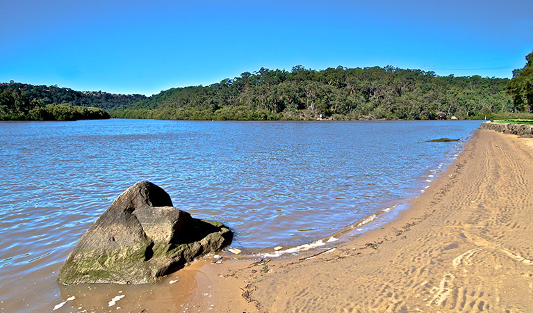 Cattle Duffers Flat picnic area, Georges River National Park. Photo: John Spencer