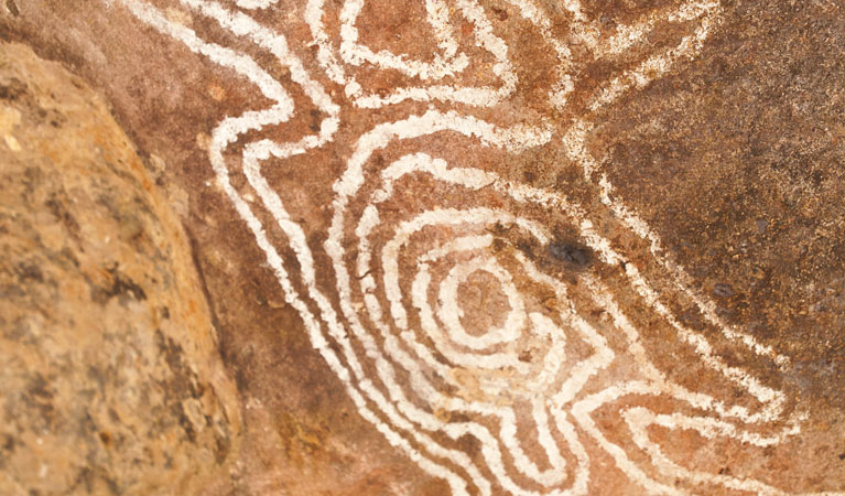 Yapa (Mulgowan) Aboriginal art site walking track, Gundabooka National Park. Credit: David Finnegan &copy; David Finnegan/NSW Government