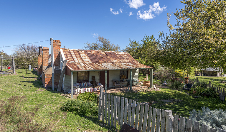 Chalet Denningtons, site historique de Hill End. Photo: Debby McGerty / OEH