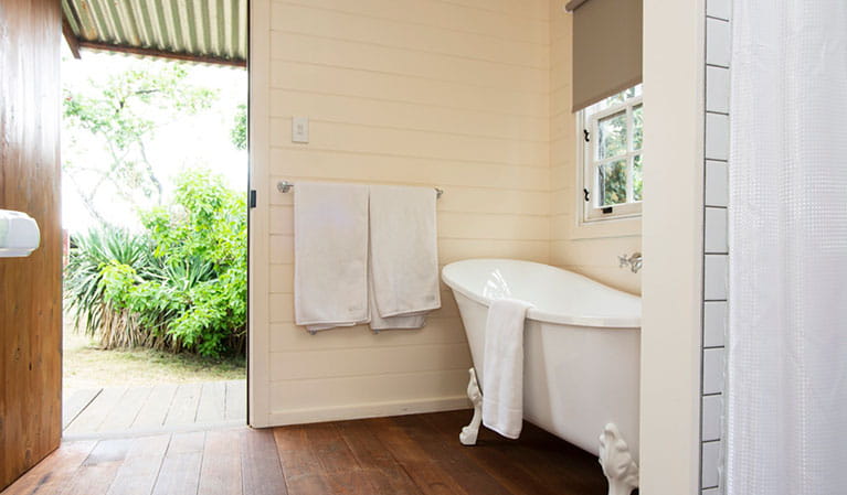The external bathroom with claw foot bathtub at Sydney Hotel Cottage in Hill End HIstoric Site. Photo; Steve Garland &copy; DPIE