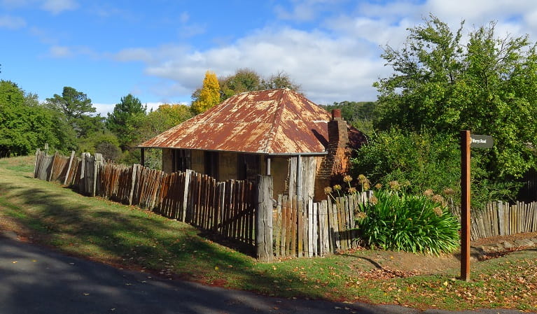 Beyers Cottage, Hill End Historic Site. Photo: E Sheargold &copy; OEH
