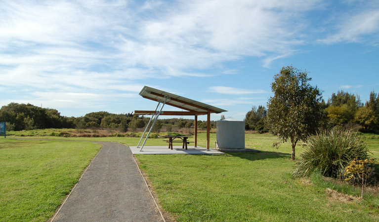 Riverside Park, Hunter Wetlands National Park. Photo: Susan Davis/OEH