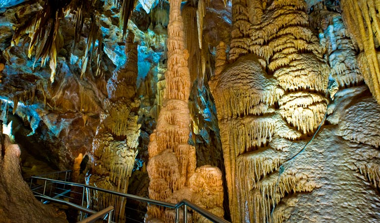 Persian Chamber in Orient Cave, Jenolan Karst Conservation Reserve. Photo: David Hill/Blue Mountains, Lithgow and Oberon Tourism