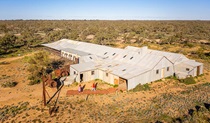 Aerial of visitors walking into Kinchega Woolshed. Photo: John Spencer/DPIE