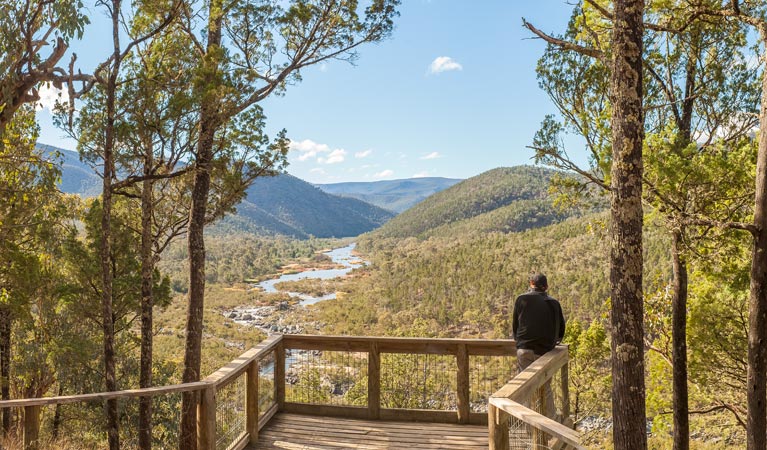 Jacks lookout, Kosciuszko National Park. Photo: Murray Vanderveer/DPIE