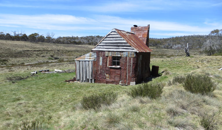 Four Mile Hut, Kosciuszko National Park. Photo: Elouise Peach/OEH.