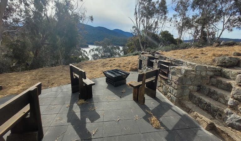 Outdoor fire pit at Creel Lodge. Photo: Mark Lees &copy; DPIE