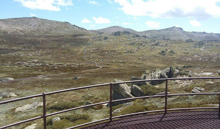 The view of the alpine landscape from Kosciuszko lookout in Kosciuszko National Park. Photo: Luke McLachlan &copy; DPIE