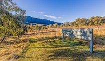 Blowering Cliffs walking track, Kosciuszko National Park. Photo: Murray Vanderveer &copy; OEH