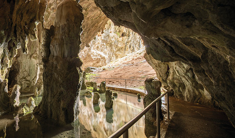 South Glory Cave entrance, Yarrangobilly Caves, Kosciuszko National Park. Photo: Murray Vanderveer/OEH