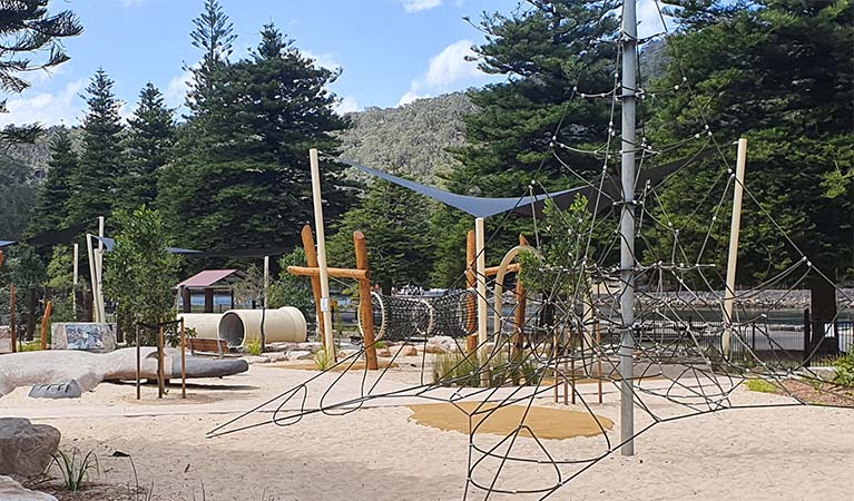 Bobbin Head, Ku-ring-gai Chase National Park. Photo: David Finnegan