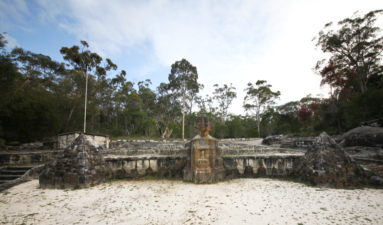 Sphinx Memorial, Ku-ring-gai Chase National Park. Photo: Andy Richards/NSW Government