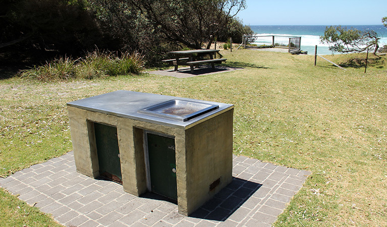 Barbecue and picnic facilities at Gillards campground, Mimosa Rocks National Park. Photo: John Yurasek/DPIE