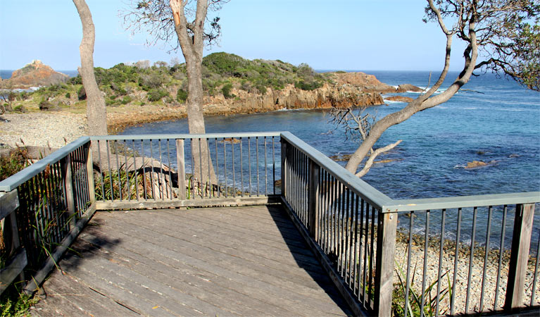 The lookout on Mimosa Rocks walking track. Photo: John Yurasek &copy; OEH