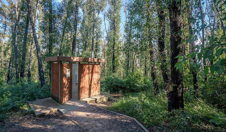 Toilet facilities, Pigeon House Mountain Didthul picnic area, Morton National Park. Photo credit: John Spencer &copy; DPIE