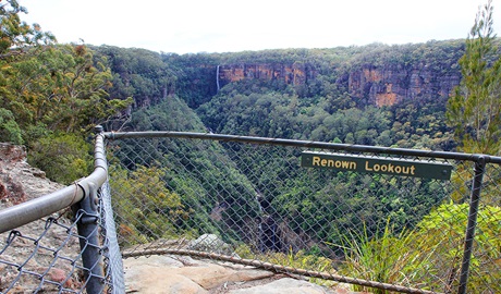 Renown lookout in Morton National Park. Photo credit: Geoffrey Saunders &copy; DPIE