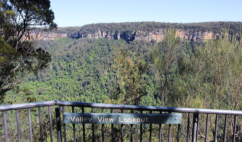 Valley View lookout in Morton National Park. Photo credit: Geoffrey Saunders &copy; DPIE