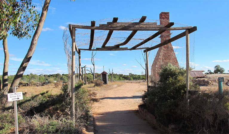 Zanci Pastoral loop, Mungo National Park. Photo: Wendy Hills/NSW Government