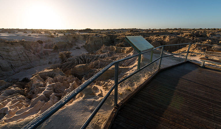 Red Top lookout and boardwalk, Mungo National Park. Photo: John Spencer &copy; OEH