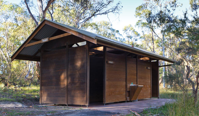 Facilities, Apsley Falls campground. Photo: Rob Cleary/DPIE