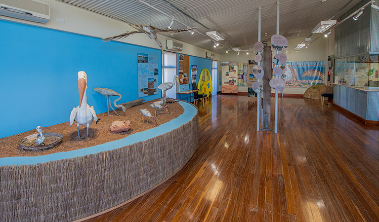 Paroo-Darling Visitor Centre, White Cliffs, Paroo-Darling National Park. Photo: John Spencer &copy; OEH