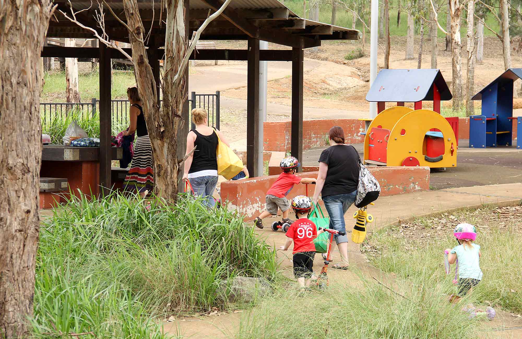 Rouse Hill picnic area and playground NSW National Parks