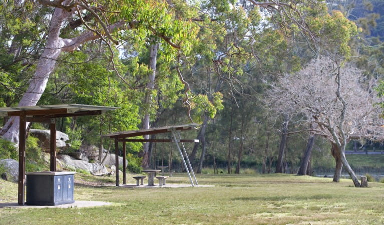 Picnic shelter and barbecue at Currawong Flat picnic area in Royal National Park. Photo: Nick Cubbin &copy; OEH