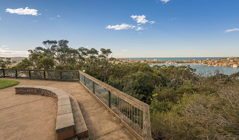 Bench seat at Arabanoo lookout, Dobroyd Head, Sydney Harbour National Park. Photo: John Spencer/OEH
