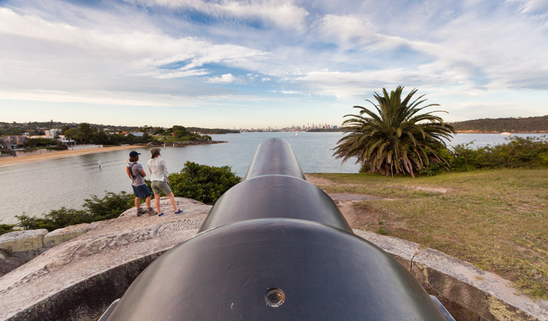 South Head Heritage trail, Sydney Harbour National Park. Photo: David Finnegan &copy; OEH