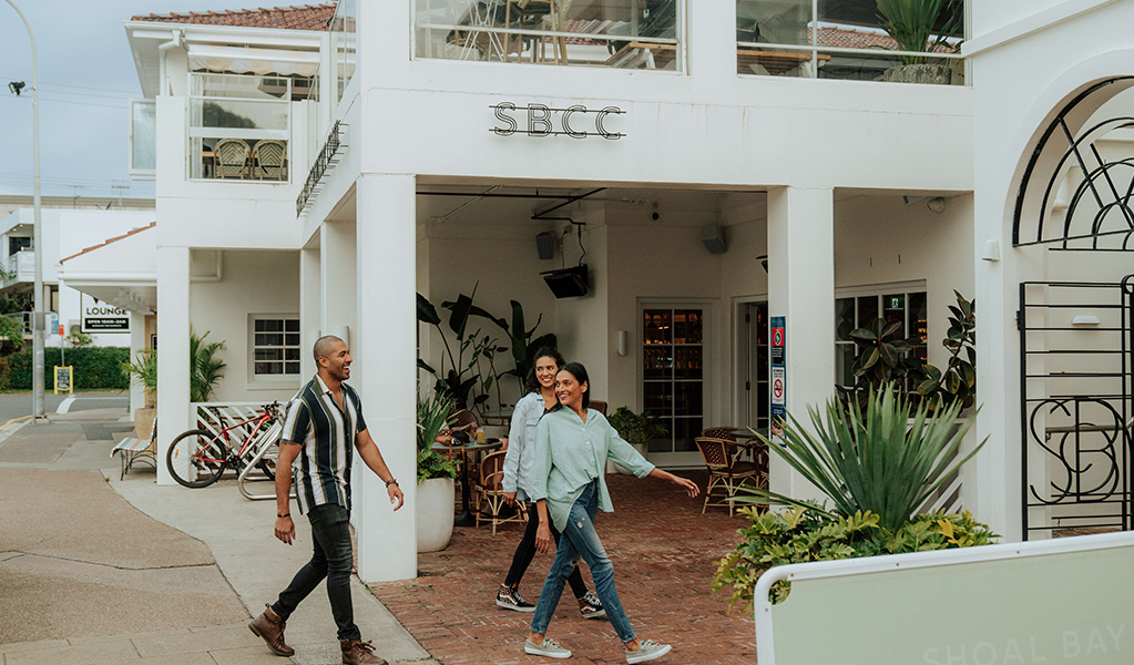 Enjoy dinner at one of the many restaurant options in the Port Stephens area when you hike Tomeree Coastal Walk. Credit: Remy Brand &copy; Remy Brand