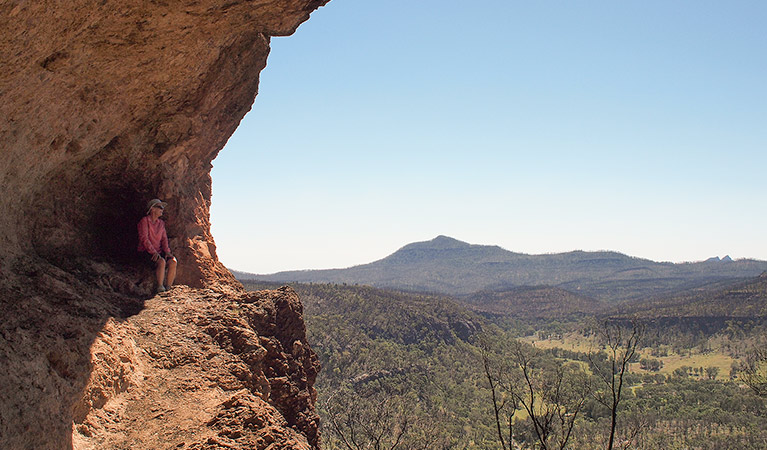 Belougery Split Rock walking track, Warrumbungle National Park. Photo &copy; Sue Brookhouse